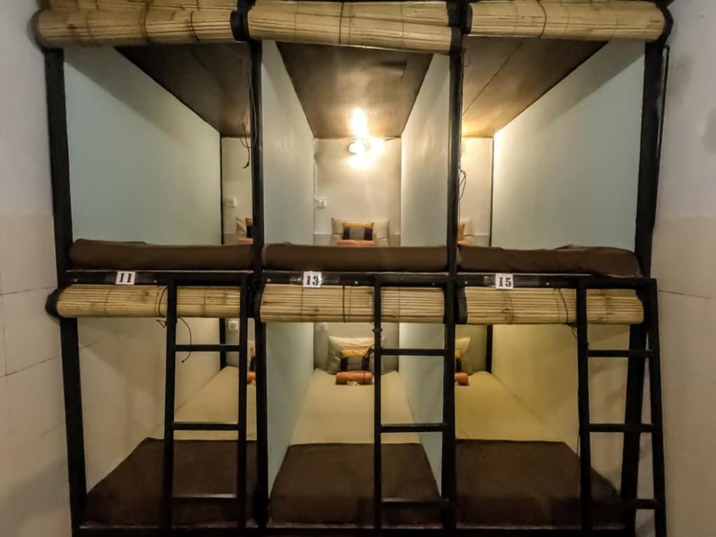 Bali Green Hostelスミニャック エクステリア 写真